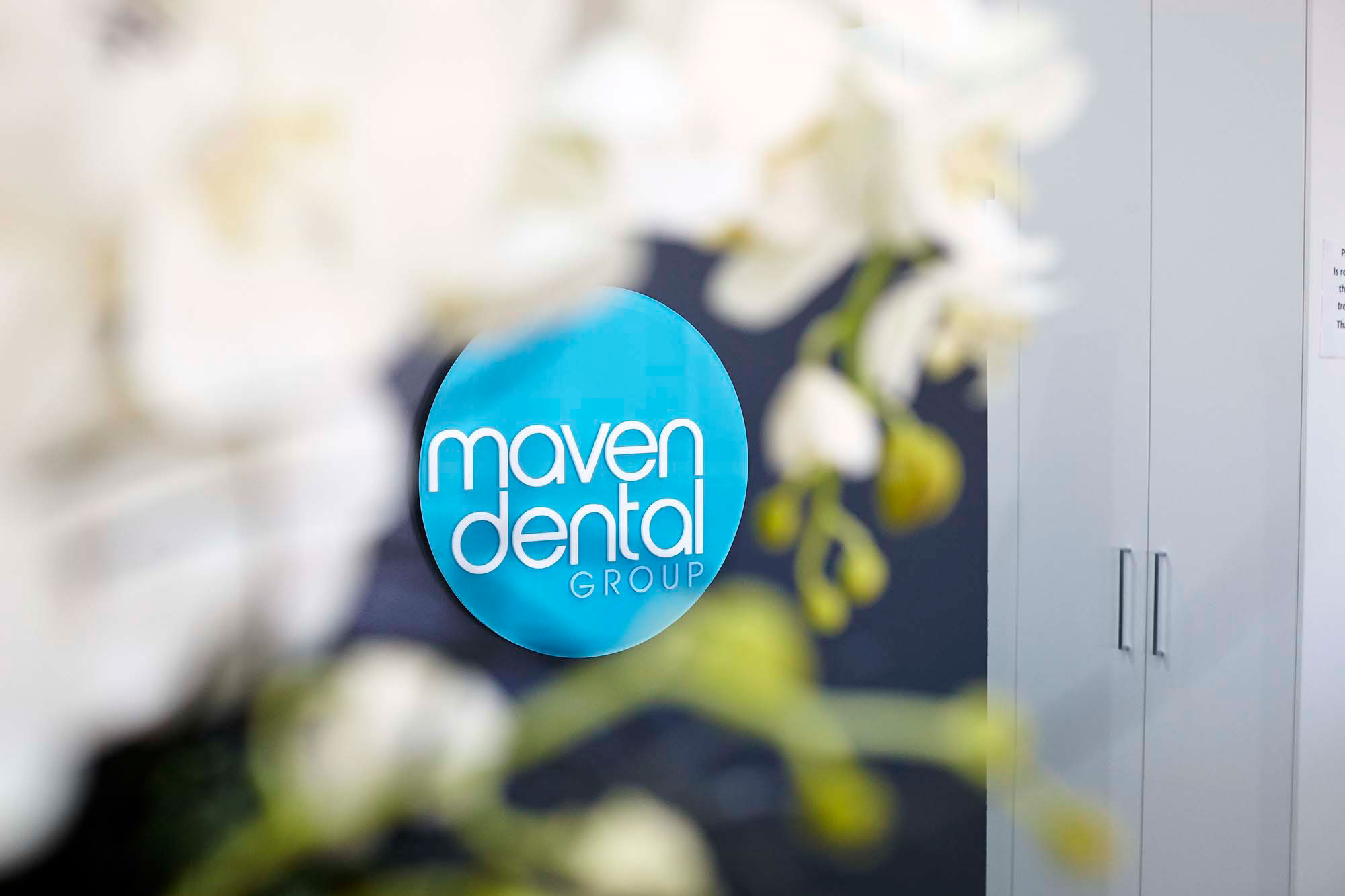 Maven Dental Group sign