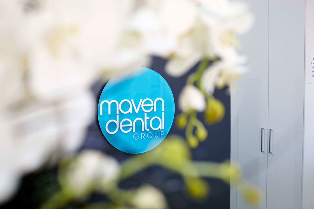 Maven Dental Group sign