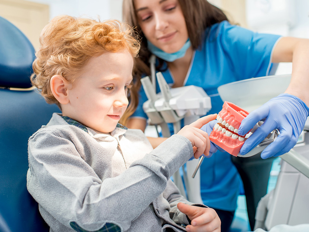 child's first dental visit