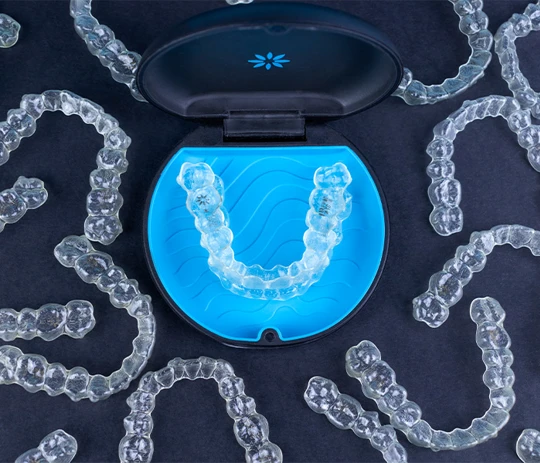 Invisalign Featureimage Services V2