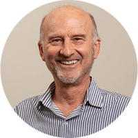 Dr Ashley White Bio Photo Optimised