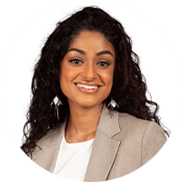 Dr Karishma Menon Bio Photo Web