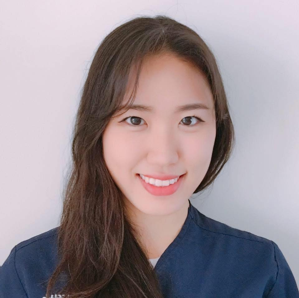 Dr Min Jee Dentist In Ferny Grove